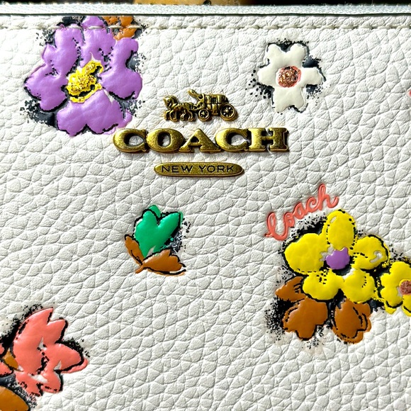 COACH Medium Zip Around Wallet With Floral Print - Picture 3 of 16